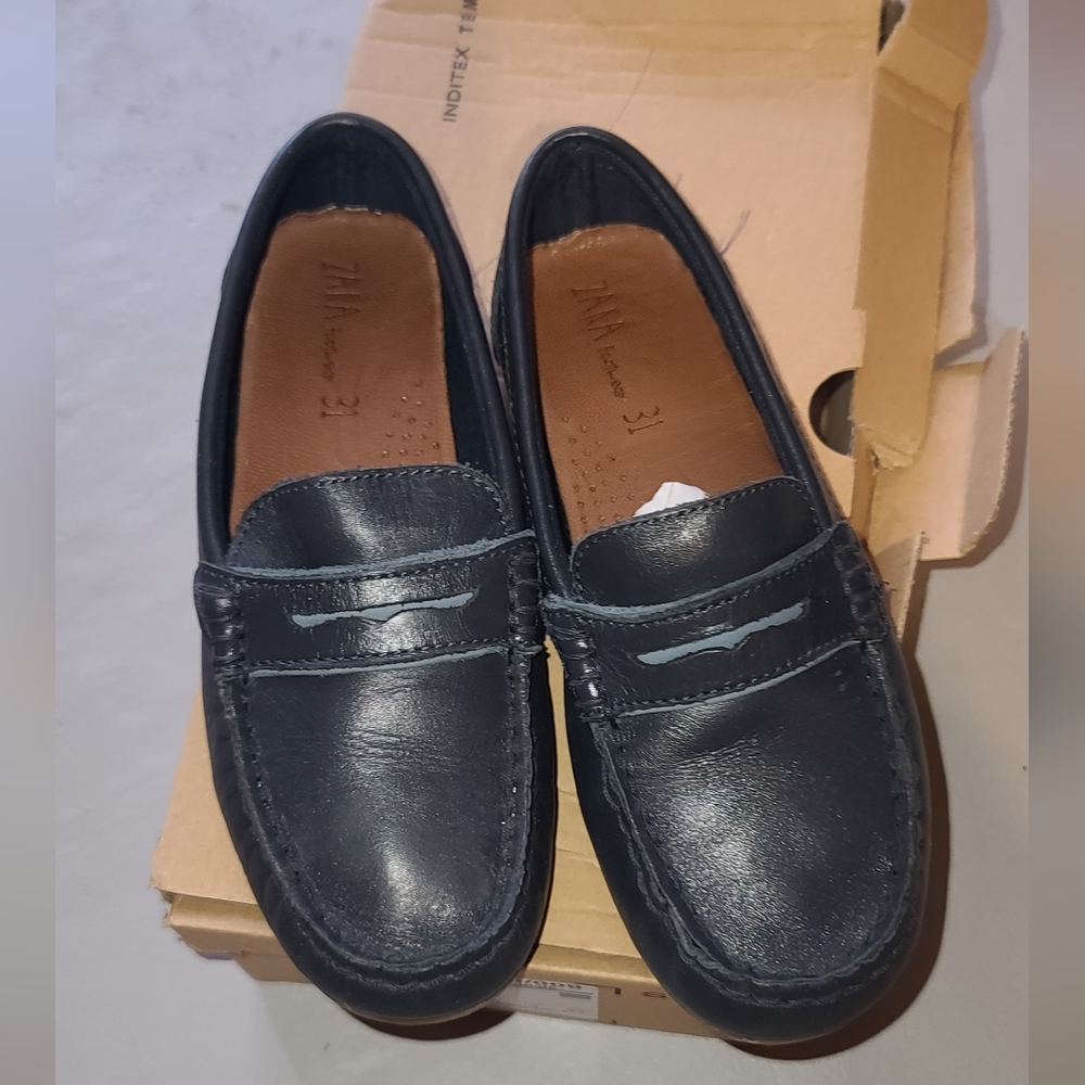 Zara kids leather loafers navy blue US 2 Or EUR 31